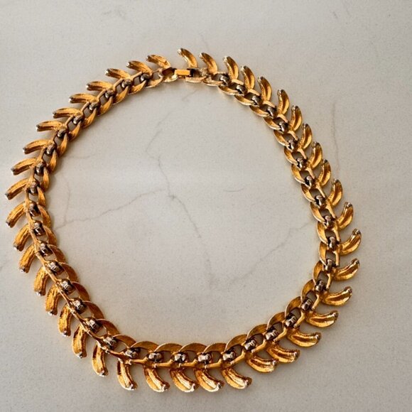 Vintage Monet Gold Plated Statement Choker Necklace - Picture 3 of 4